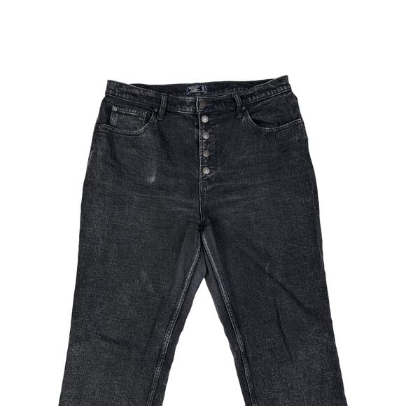 Abercrombie & Fitch - Ultra High Rise Straight Leg Jeans in Faded Black - Picture 2 of 4